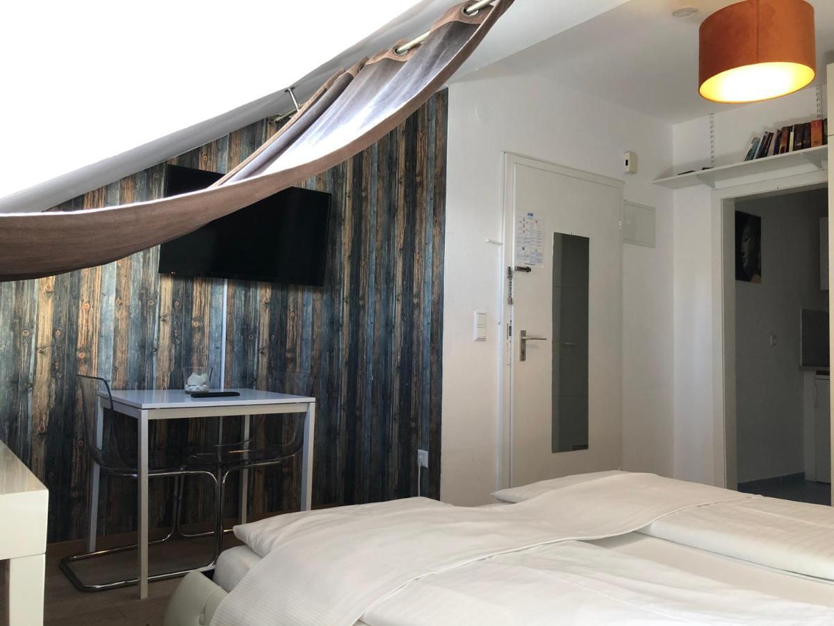 Deluxe Studio 9 In Der Altstadt Apartman Freiburg im Breisgau Kültér fotó